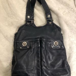 Marc Jacobs Navy Blue leather shoulder bag. Great condition